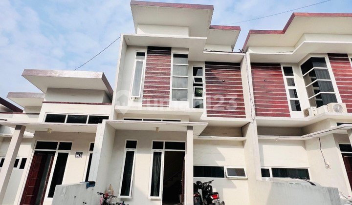 Rumah 2 Lantai di Cluster Tasik Madu Malang Rumah 2 Lantai di Cluster Tasik Madu Malang