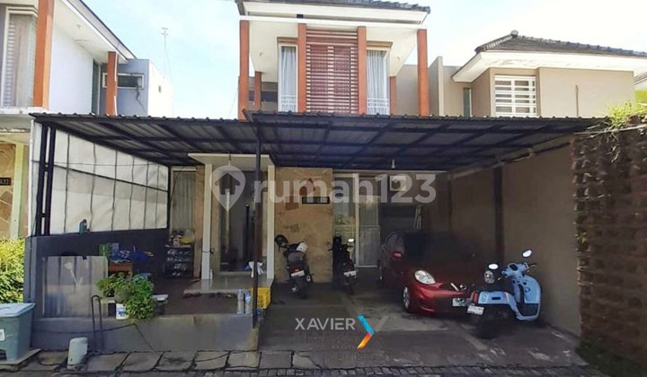 Rumah di Brige Hill West The Oz Malang