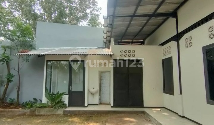 Gudang Modern Jl. Raya Abd. Saleh Malang