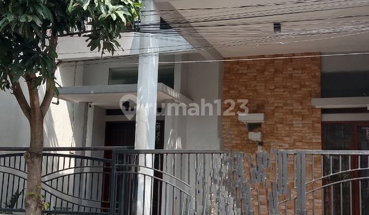 Rumah 2 Lantai Siap Huni di Pandanwangi Sulfat