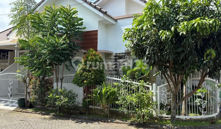 Rumah Terawat Semi Furnish  Pandanwangi kec. Blimbing Kota. Malang 2