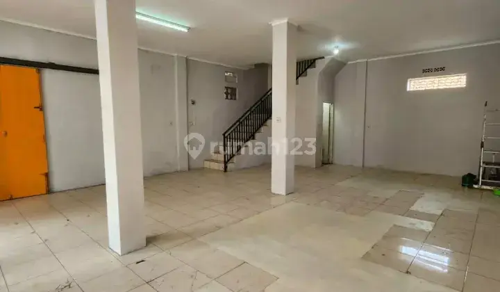 Ruko dijual dipinggir jalan 1