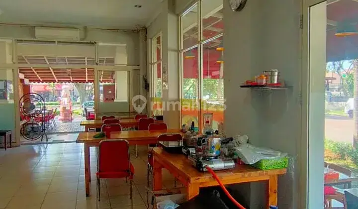 Ruko cantik di kota baru parahyangan yang strategis 1