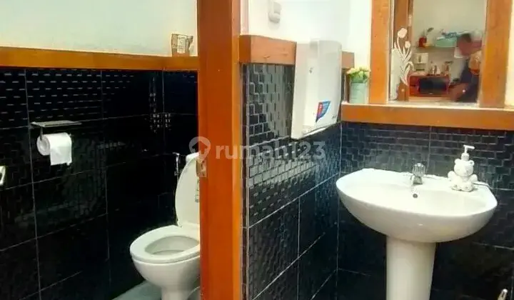 Ruko cantik di kota baru parahyangan yang strategis 3