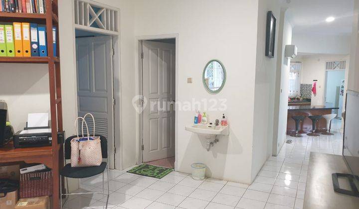 Villa Bagus Furnished SHM Termurah di Depan Pantai Pasauran. 23