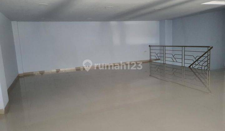 Ruko Sewa 2 Setengah Lantai Strategis Dekat Hotel, Klinik Dll 4