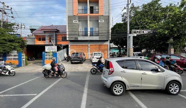 Dijual Ruko Poros Jalan Utama Jl. Urip Sumoharjo 1