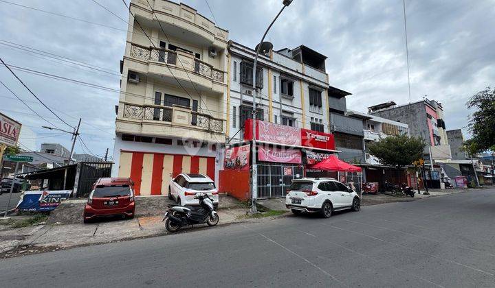 Disewakan Ruko Dalam Kota Jl. Gn. Salahutu  1