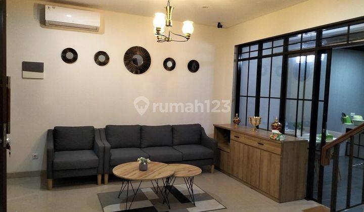 Dijual Rumah Siap Huni Di Summarecon Type Crystal 2