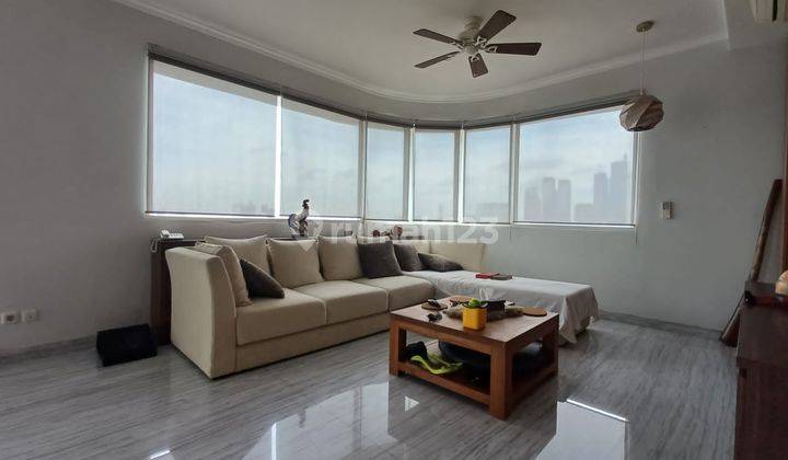 Dijual Apartment Park Royale Executive Suites 3 Br 1