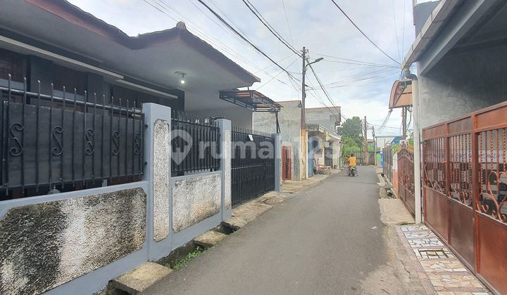 Dijual Rumah Tinggal Lubang Buaya 3 Kamar di Jl. Cengkeh, Lubang Buaya, Kec. Cipayung, Kota Jakarta Timur, Daerah Khusus Ibukota Jakarta, Lubang Buaya