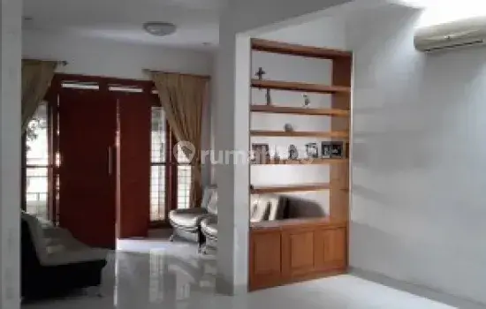 Rumah Kondisi Siap Pakai Semi Furnish Ventilasi Taman Alfa Indah Jakarta Barat 2