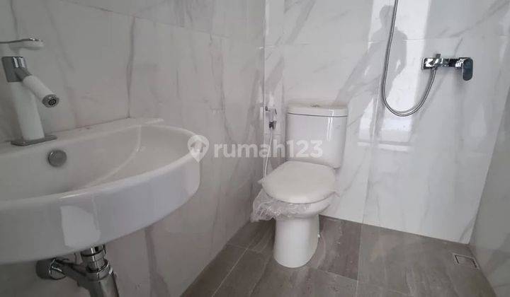 Rumah Siap Huni 2 Lantai di Pusat Kota Makassar 8