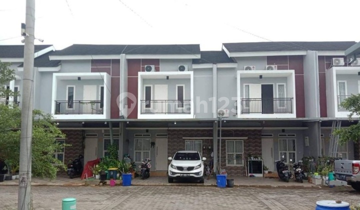 DIJUAL RUMAH 2 LANTAI DI KAWASAN PEMANCINGAN WADUK BORONG 1