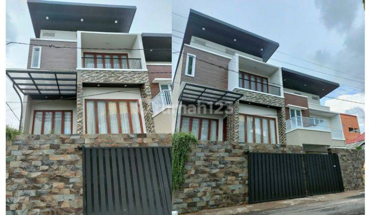 Rumah Mewah di Jalan Tamangapa Raya 3 Kompleks Makkio Baji 1