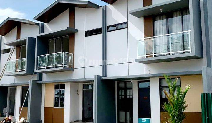 RUMAH MEWAH 2 LANTAI DI BTP TAMALANREA DEKAT UNHAS 4