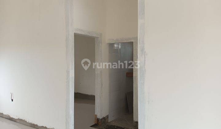 Rumah Baru dijual lokasi strategis dan sejuk  5