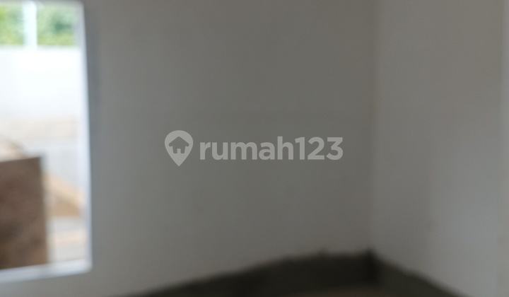 Rumah Baru dijual lokasi strategis dan sejuk  6