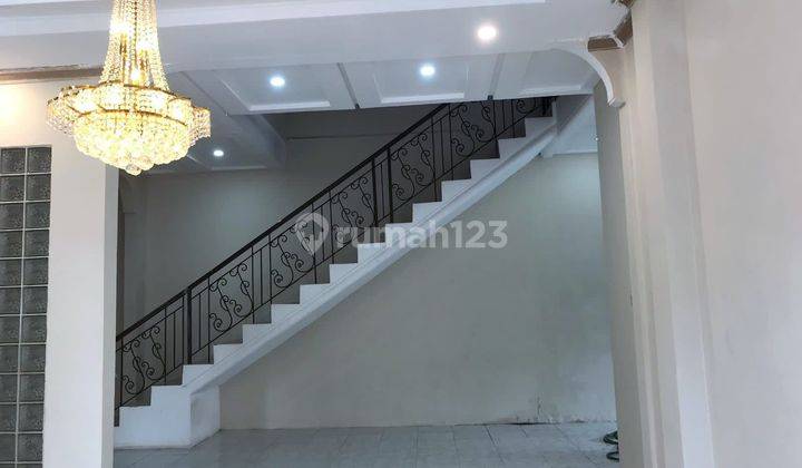 
Rumah Mewah Siap Huni Hook Cisaranten Kulon Gedebage Kota  Bdg 1