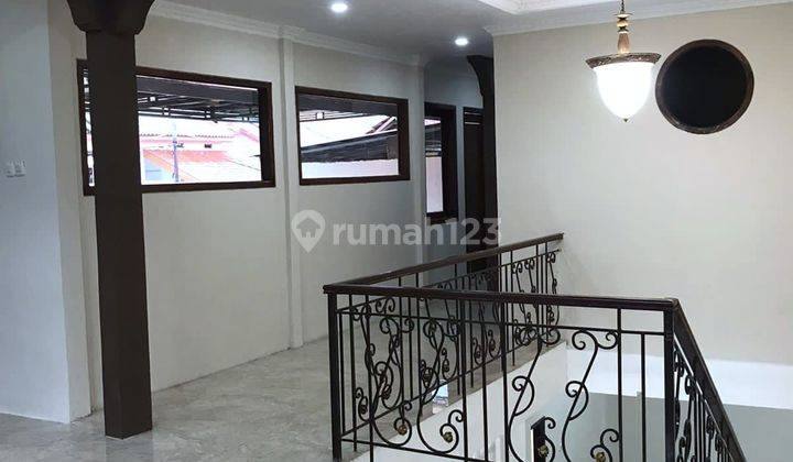 
Rumah Mewah Siap Huni Hook Cisaranten Kulon Gedebage Kota  Bdg 2