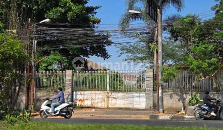 Land on Peta Road, Central Bandung City, near Pasko Toll, for rent. Land on Peta Road, Central Bandung City, near Pasko Toll, for rent.