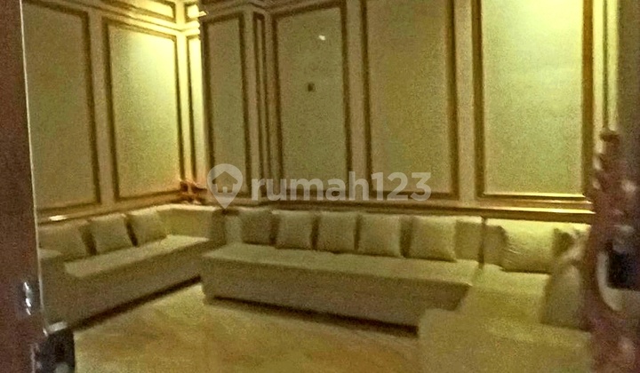 Super Lux Ready-to-Occupy Luxury House in Antapani, Bandung City 2