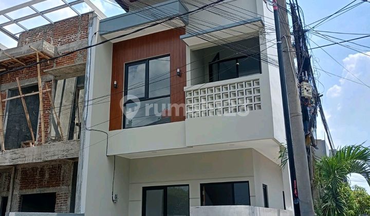 Rumah Baru Moderen Di Kiara Sari Buah Batu Kota Bandung