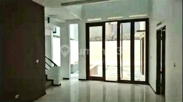 Rumah Siap Huni Setiabudi Bandung Utara Dekat Nhi Kota Bdg 2