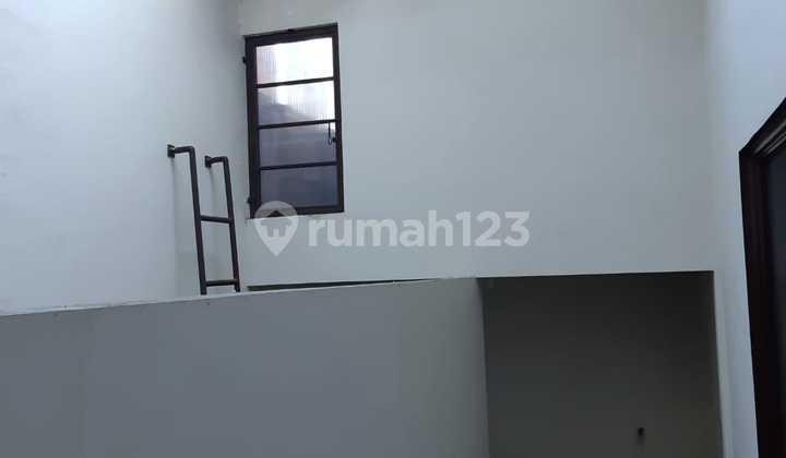 Rumah Komp Elit Singgasana Mekarwangi Tol Moh Toha Kota Bandung 2