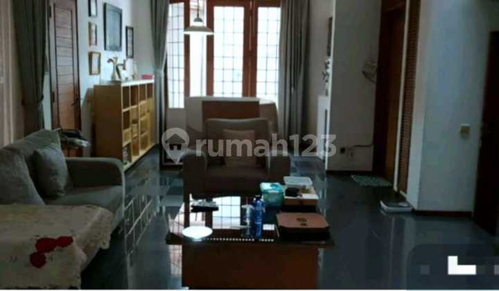 Rumah Dekat Pullman Hotel Gedung Sate Tengah Kota Bandung 2