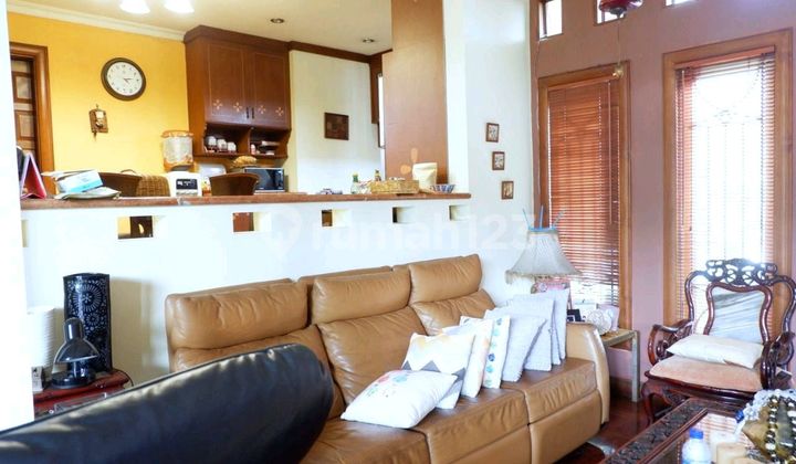 Rumah Pasteur Setrasari Dkt Maranatha,bis,7min Tol Kota Bandung Rumah Pasteur Setrasari Dkt Maranatha,bis,7min Tol Kota Bandung