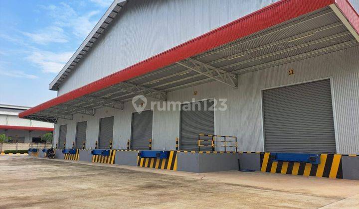 Disewakan Gudang Modern Full Loading Dock Full Fasilitas Jababeka 1