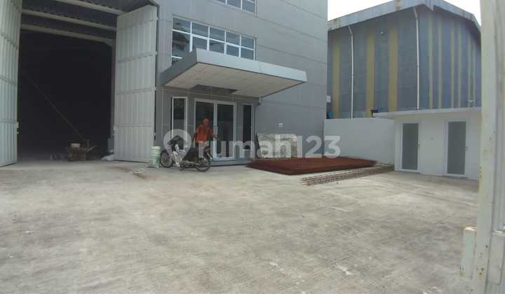 Disewakan Gudang di Delta Silicon 6 Lippo Cikarang Dkt,jababeka 8