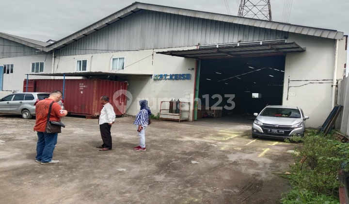 Warehouse for rent on Jl. Raya Pantura Lama-Citarik, East Cikarang, Bekasi. Warehouse for rent on Jl. Raya Pantura Lama-Citarik, East Cikarang, Bekasi.