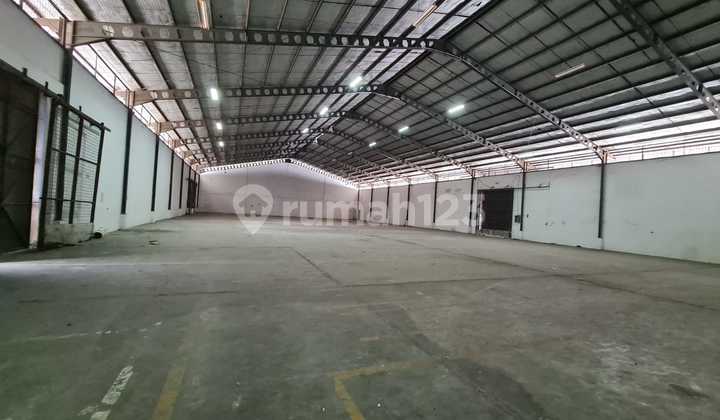 Sewa Ex Gudang di Hyundai Lippo Cikarang Bekasi Dekat Ejip, Jbbk
