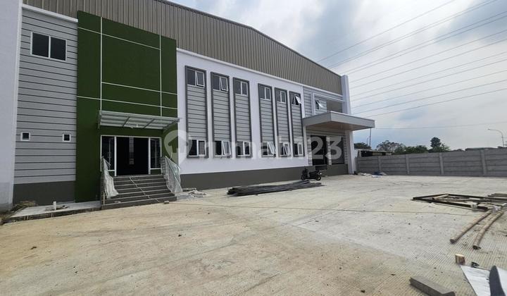 Gudang Pabrik Loading Dock di Delta Silicon 3 Lippo Cikarang Gudang Pabrik Loading Dock di Delta Silicon 3 Lippo Cikarang