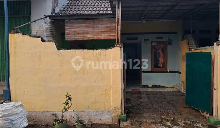 Rumah Bagus Murah Unfurnished SHM di Karangbahagia, Bekasi 1