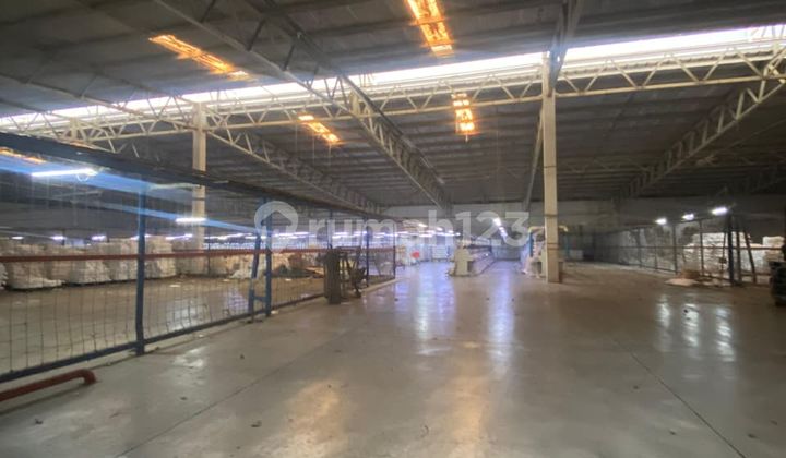 Warehouse Rental in Subang Near Pt Byd, Cipeundeuy Village