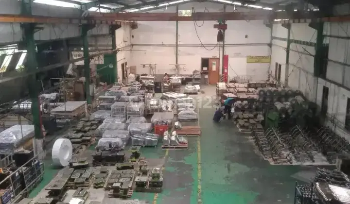 Dijual Gudang Workshop di Cikarang Jalan Raya Serang cibarusah 3