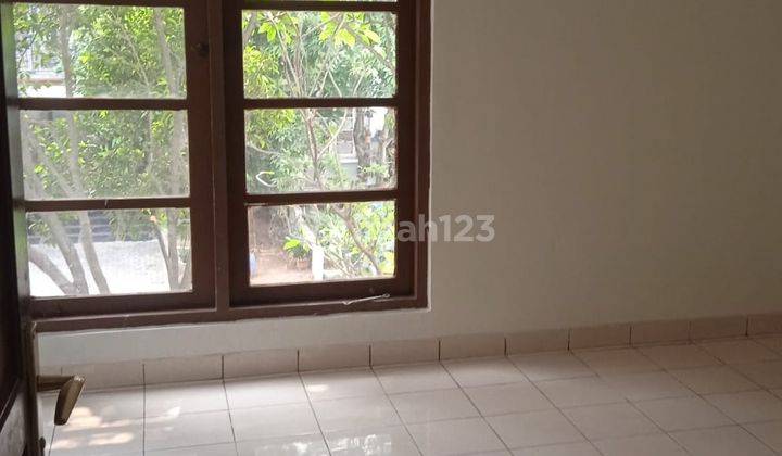 Rumah Bagus 2 Lantai Rapi Siap Pakai Dalam Cluster 2