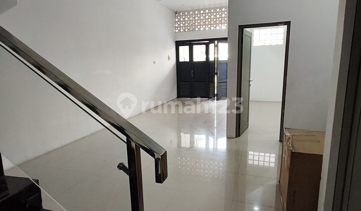 Dijual Rumah Puspa Gading Kelapa Gading Brand New 3,5 Tk 102 M2, 6 X 17, 5+1 Kt Harus Terjual