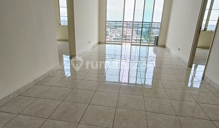 Dijual Apartemen French Walk Moi Kelapa Gading Paris Lantai Sedang Rapih View Mall Artha Gading LB 110 M2 3+1 KT 2