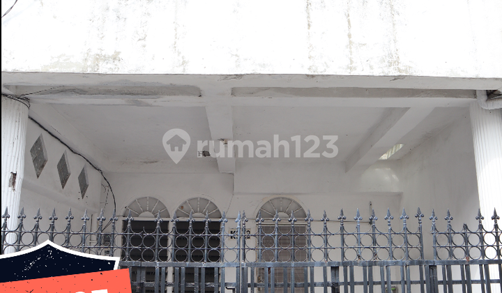 For Sale Strategic House in Kelapa Gading 2.1 M Negotiable