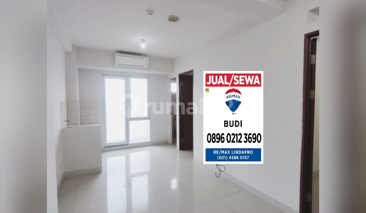 For Rent: Oak Tower Apartment Kelapa Gading Pulogadung Cakung, 42 sqm, 2 bedrooms, 3rd floor, semi-furnished, must sell.