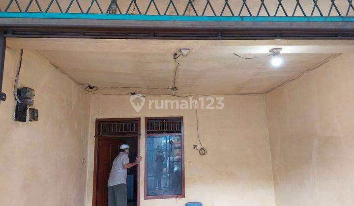 RUMAH DI MERUYA SIAP PAKAI PINGGIR JALAN 1