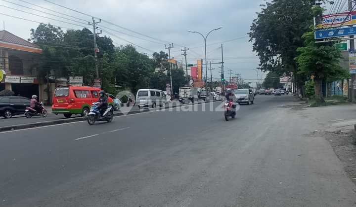 Dijual bekas Gudang di jalan raya majapahit 1