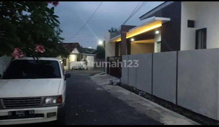 Rumah Bagus siap huni di Nilam Sambiroto 2