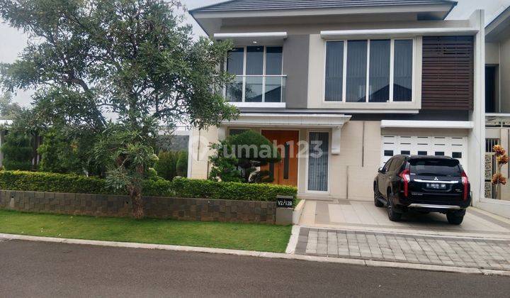 Rumah 2 Lantai ada kolam renang di BSB Semarang Barat 1