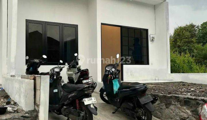 Rumah ready di Sendangguwo dekat UNIMUS 1