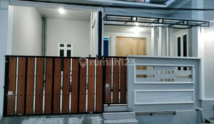 Dijual rumah lokasi di Medoho Semarang timur 1